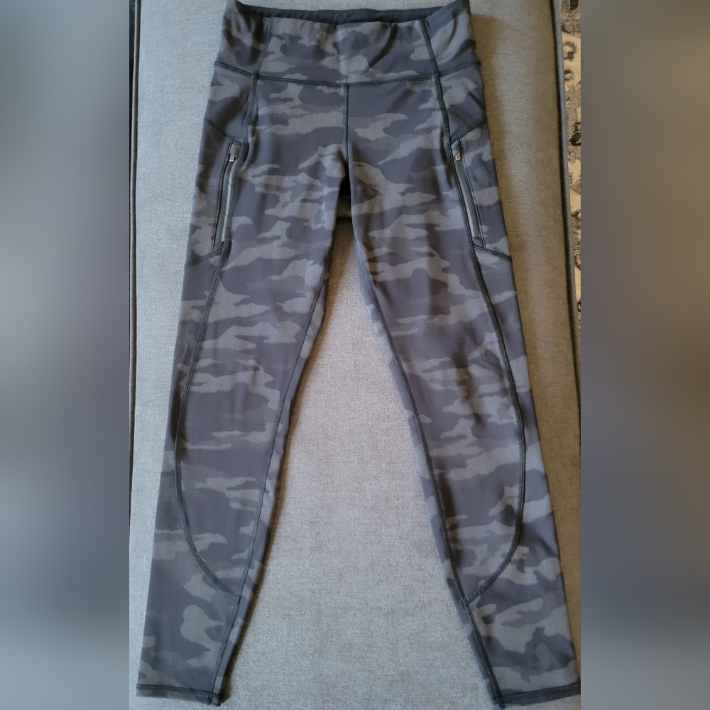 Athleta Rainier reflective tight